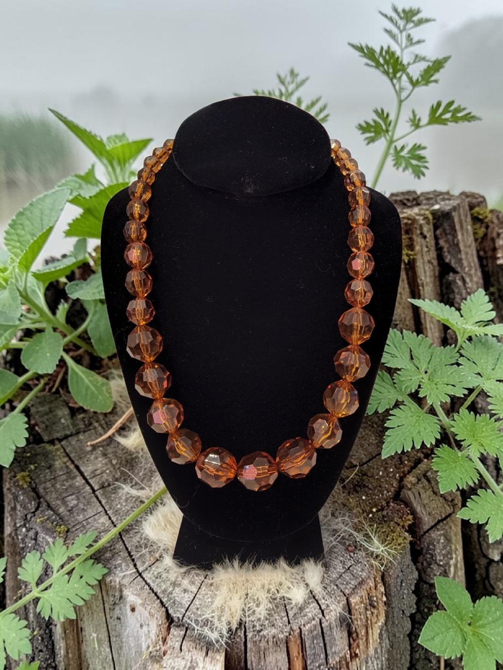 10 /$10  Amber-Tone Faceted Bead Necklace
